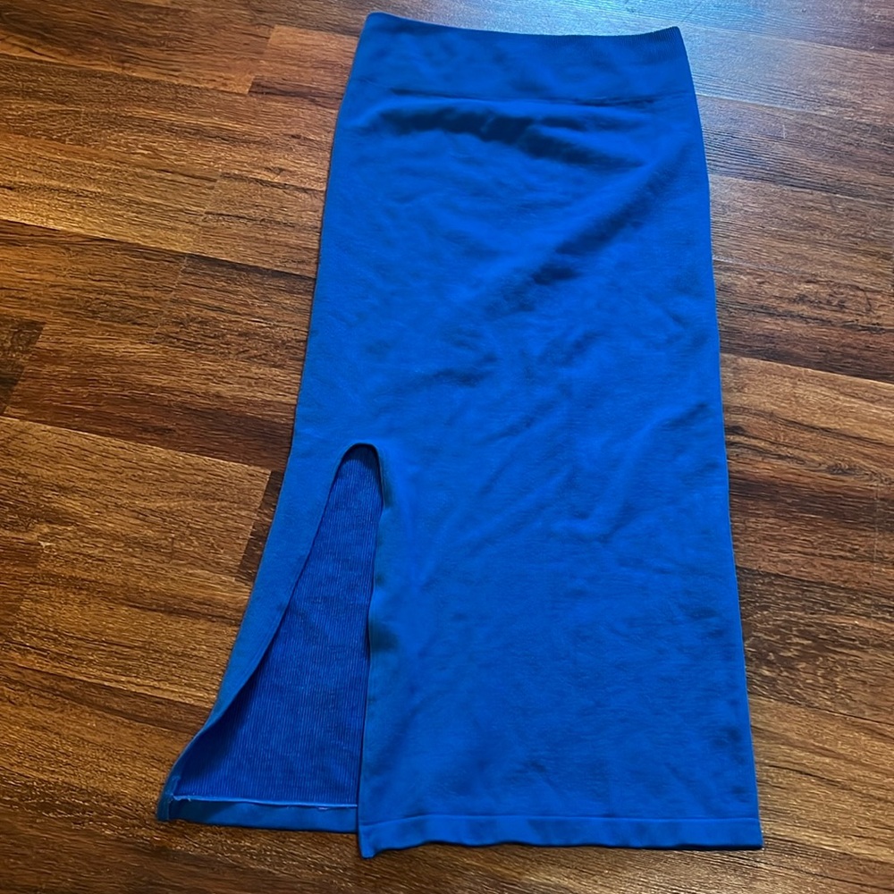 Fabletics High waisted ribbed seamless skirt